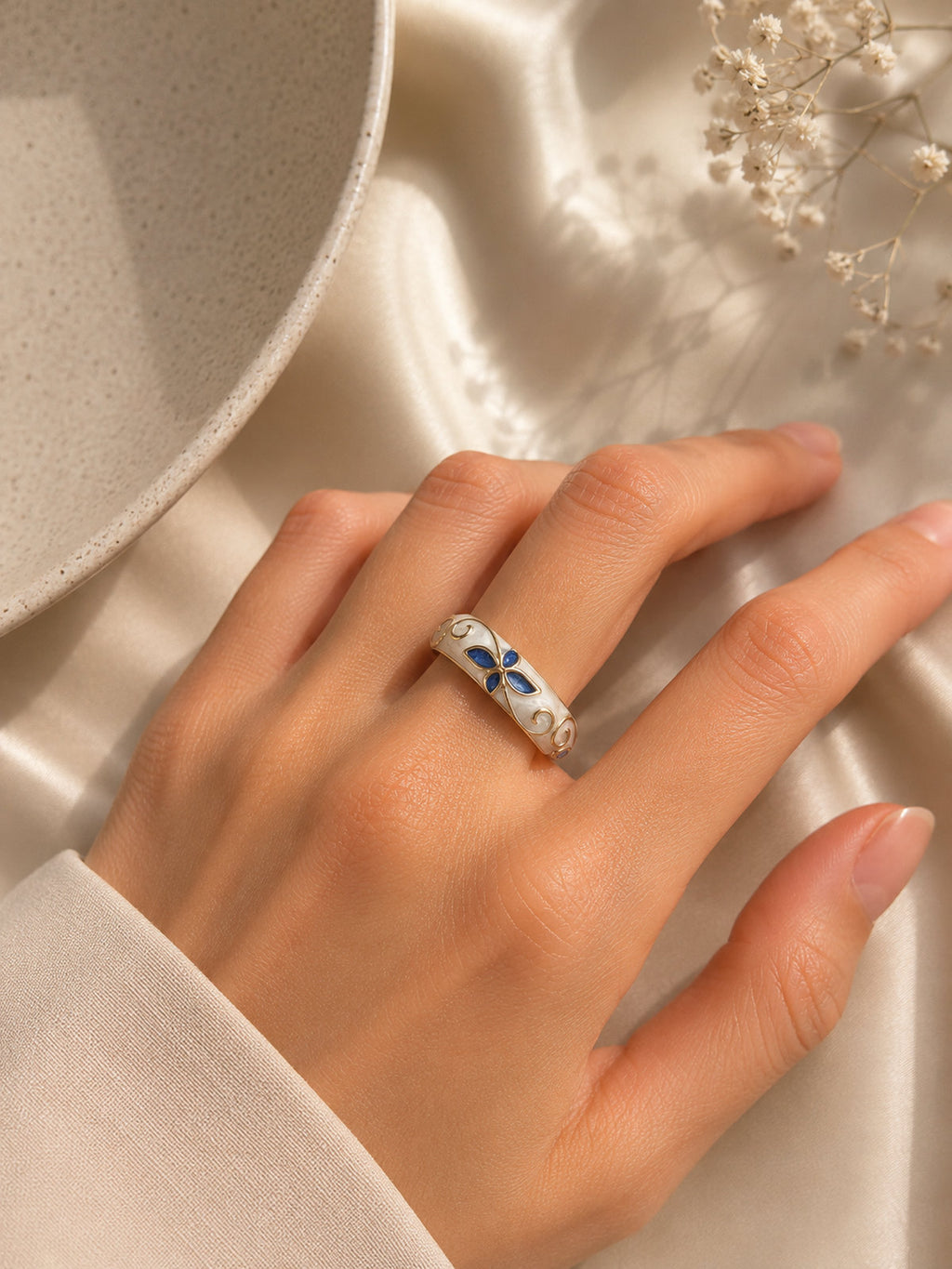 Midnight Fleur Ring