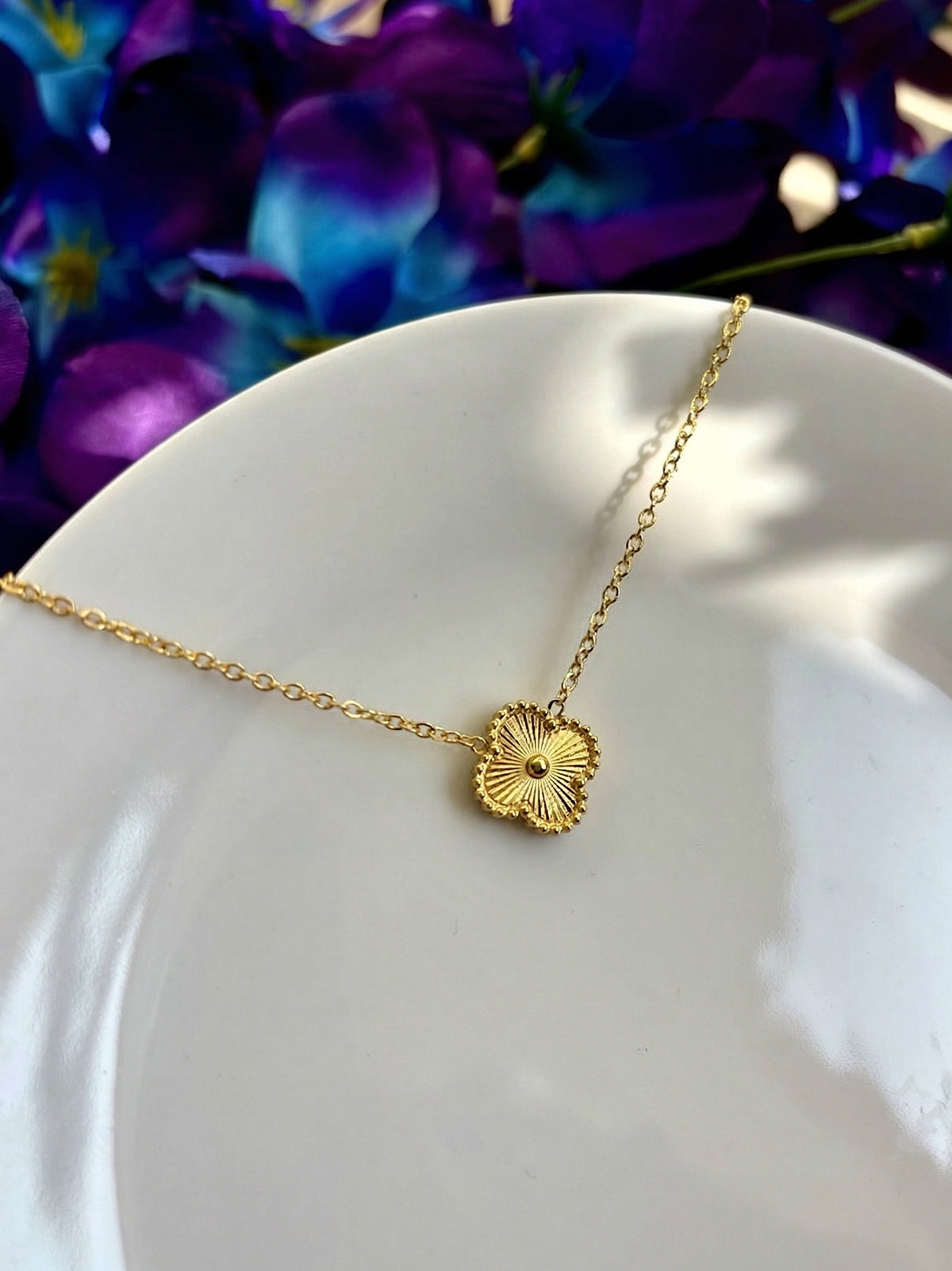 Trisha Clover Necklace