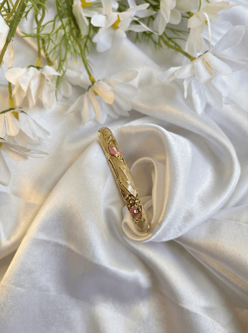 Beige Lotus Enamel Kada