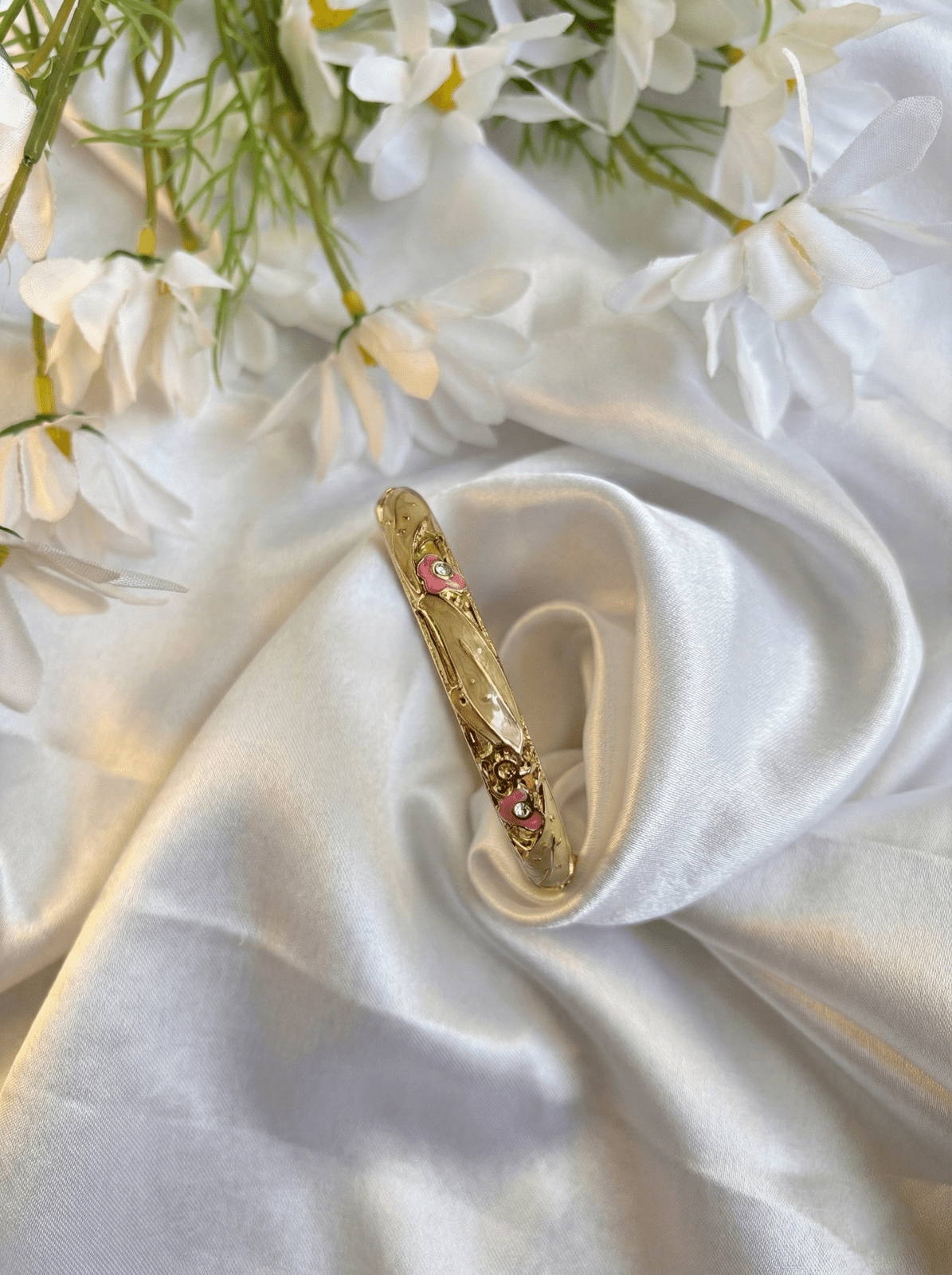 Beige Lotus Enamel Kada