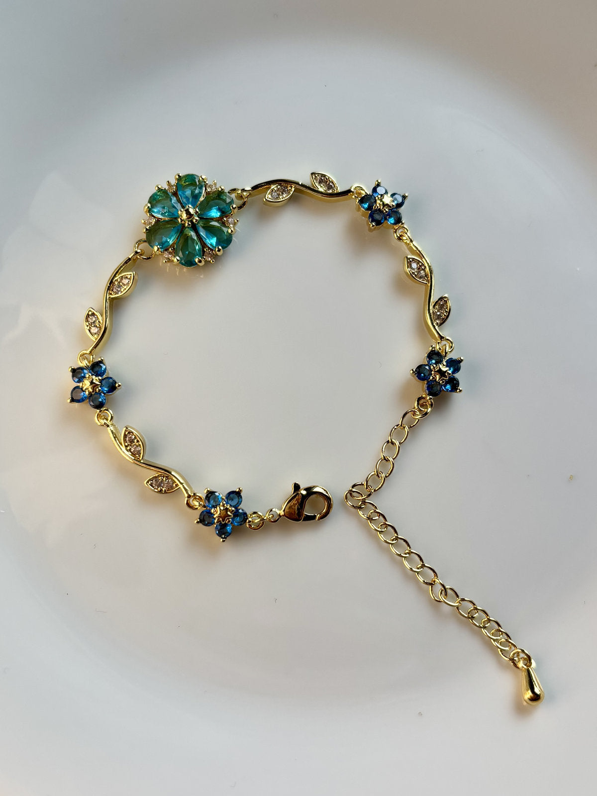 Crystal Bloom Bracelet- Blue 02