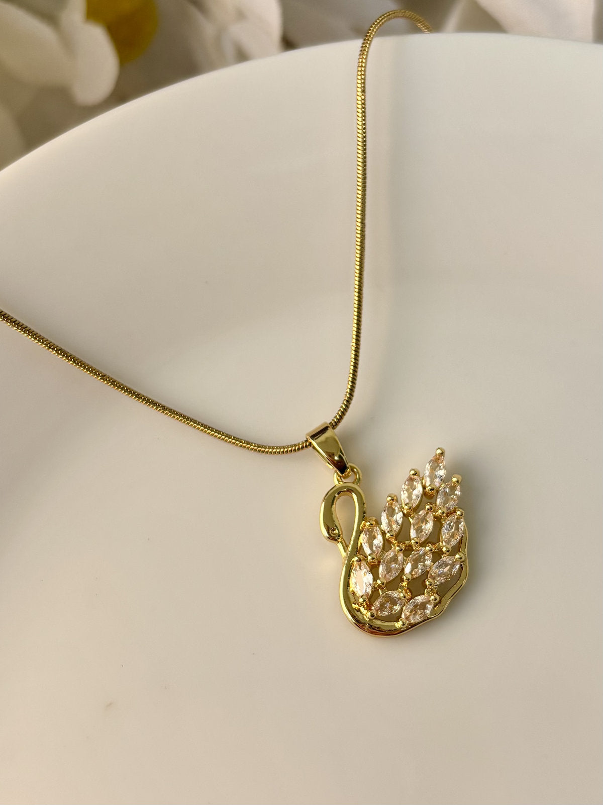 Swanora Necklace
