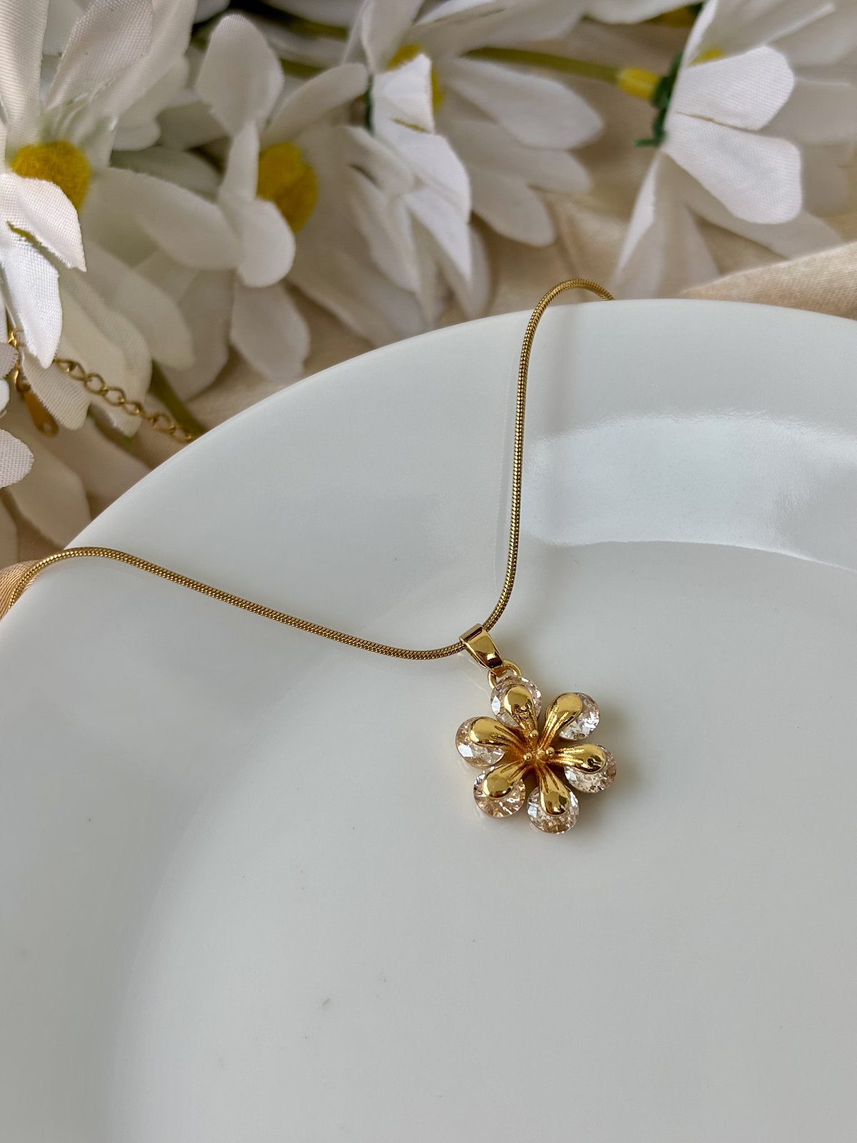 Flora Spark Pendant