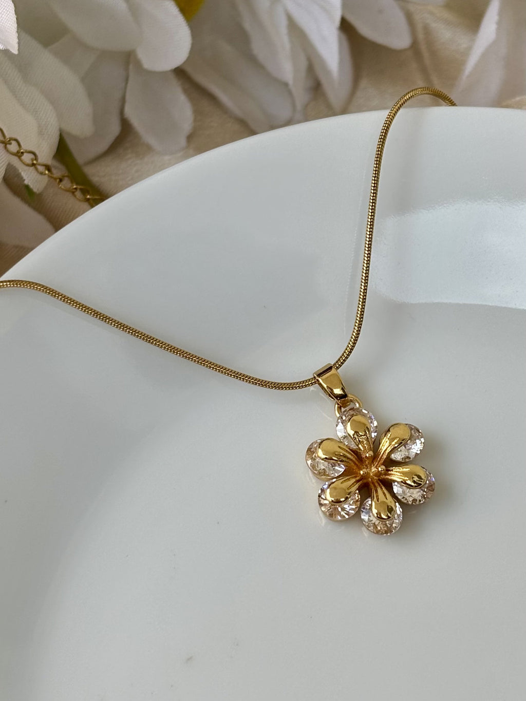 Flora Spark Pendant