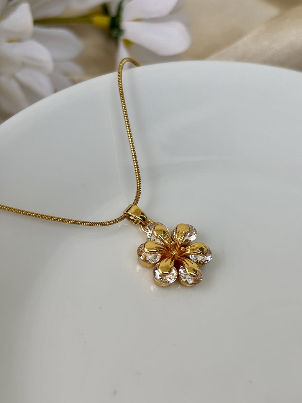 Flora Spark Pendant