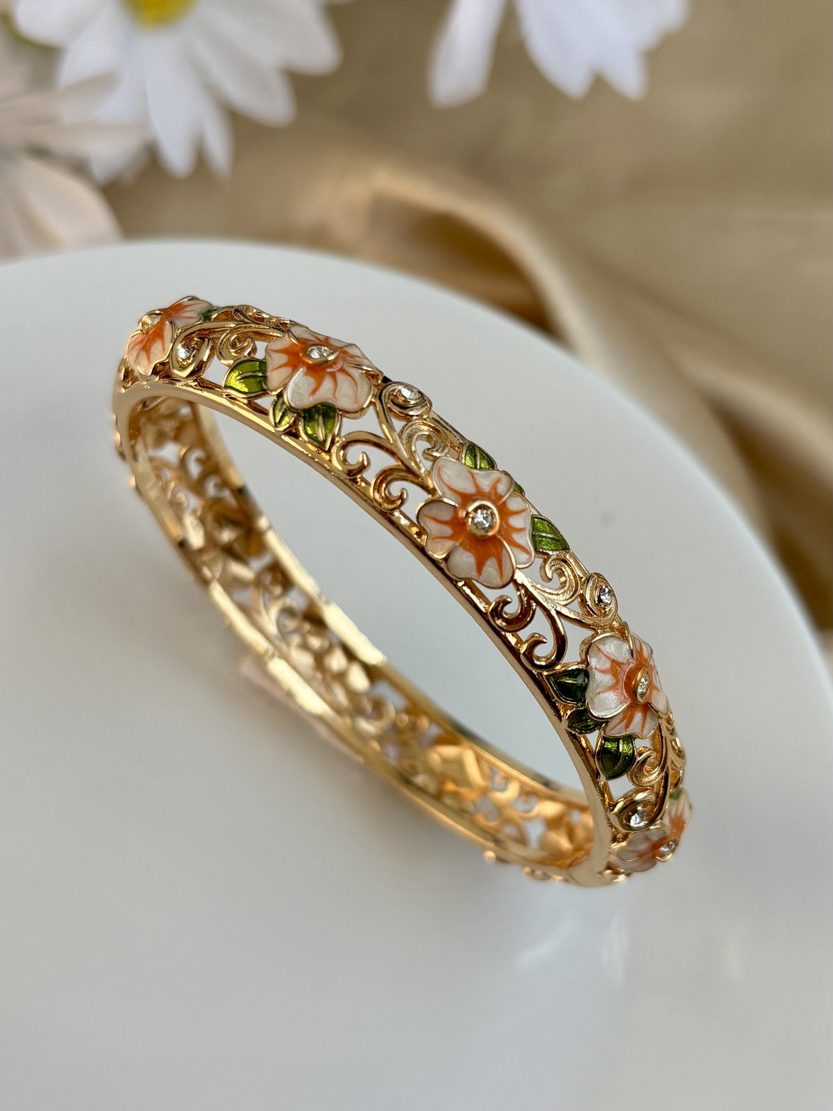Majestic Ivy - Orange