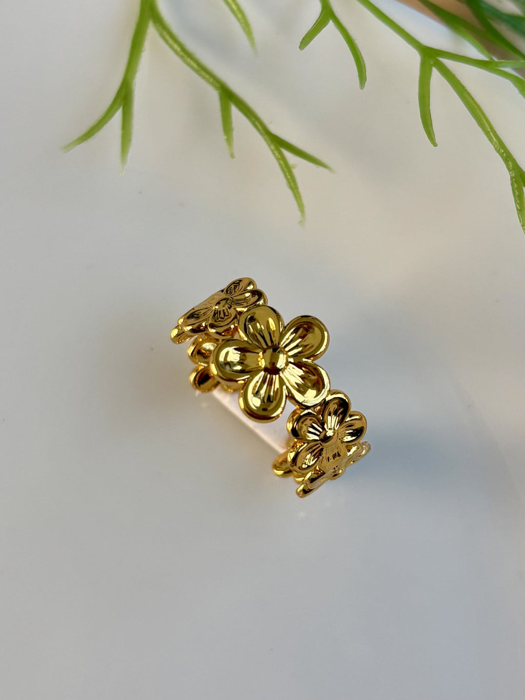 Elara Bloom Ring