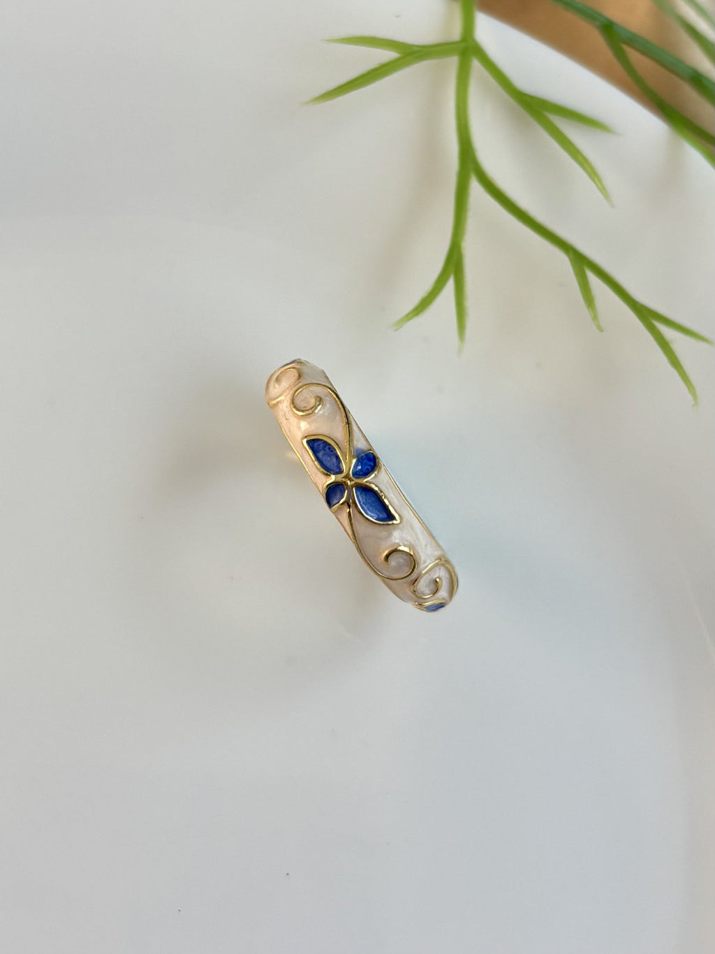Midnight Fleur Ring