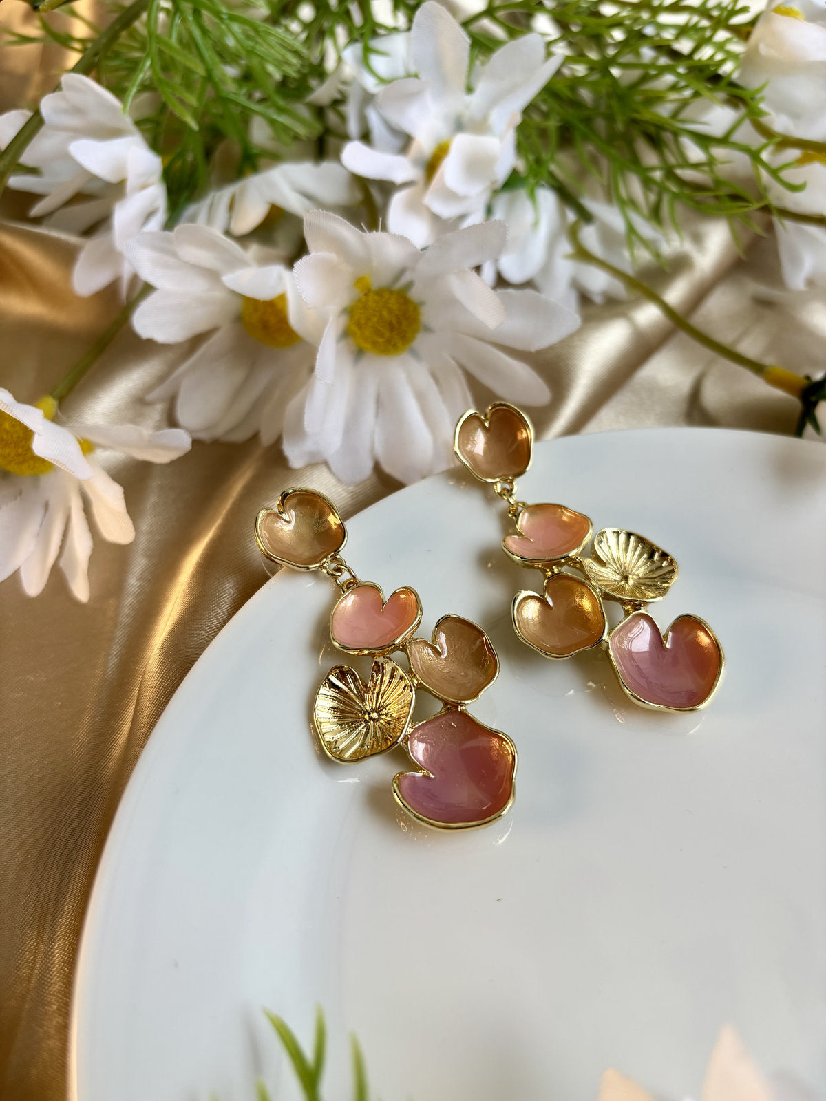 Heartstack Enamel Drops - Peach