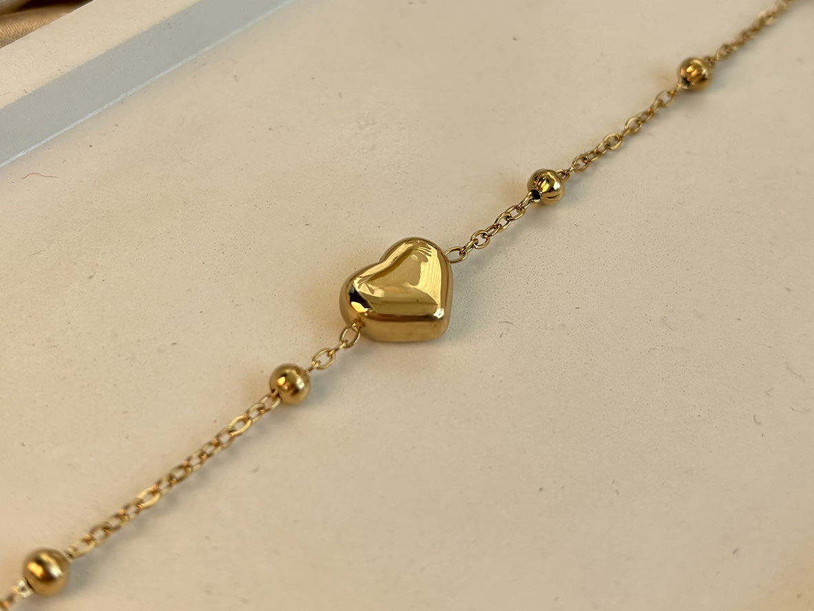 Elegant Heart Bracelet