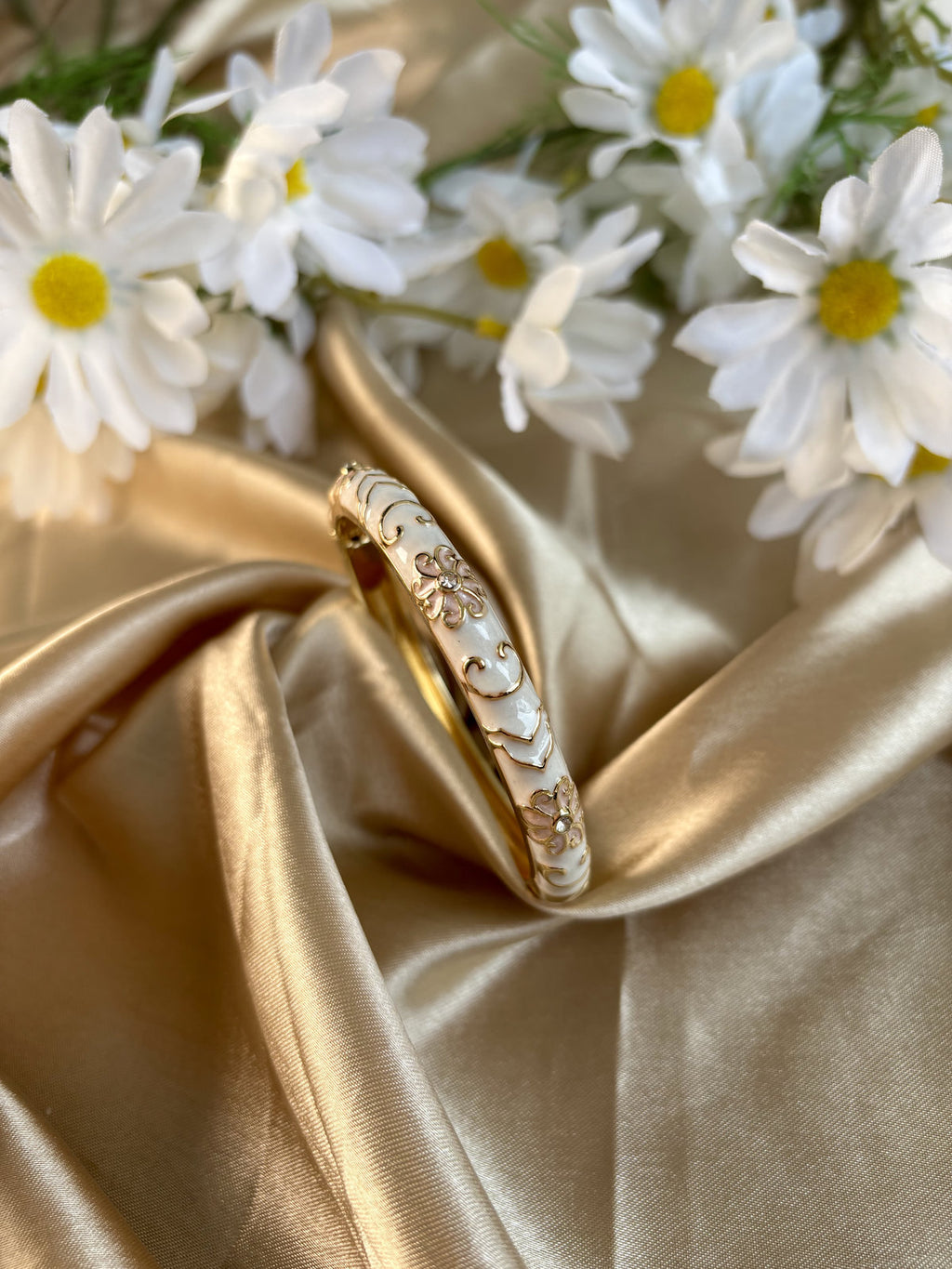 White and Gold Enamel Kada