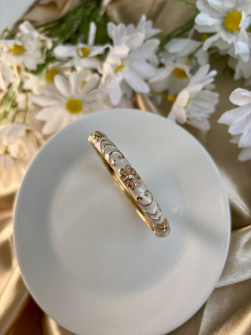 White and Gold Enamel Kada