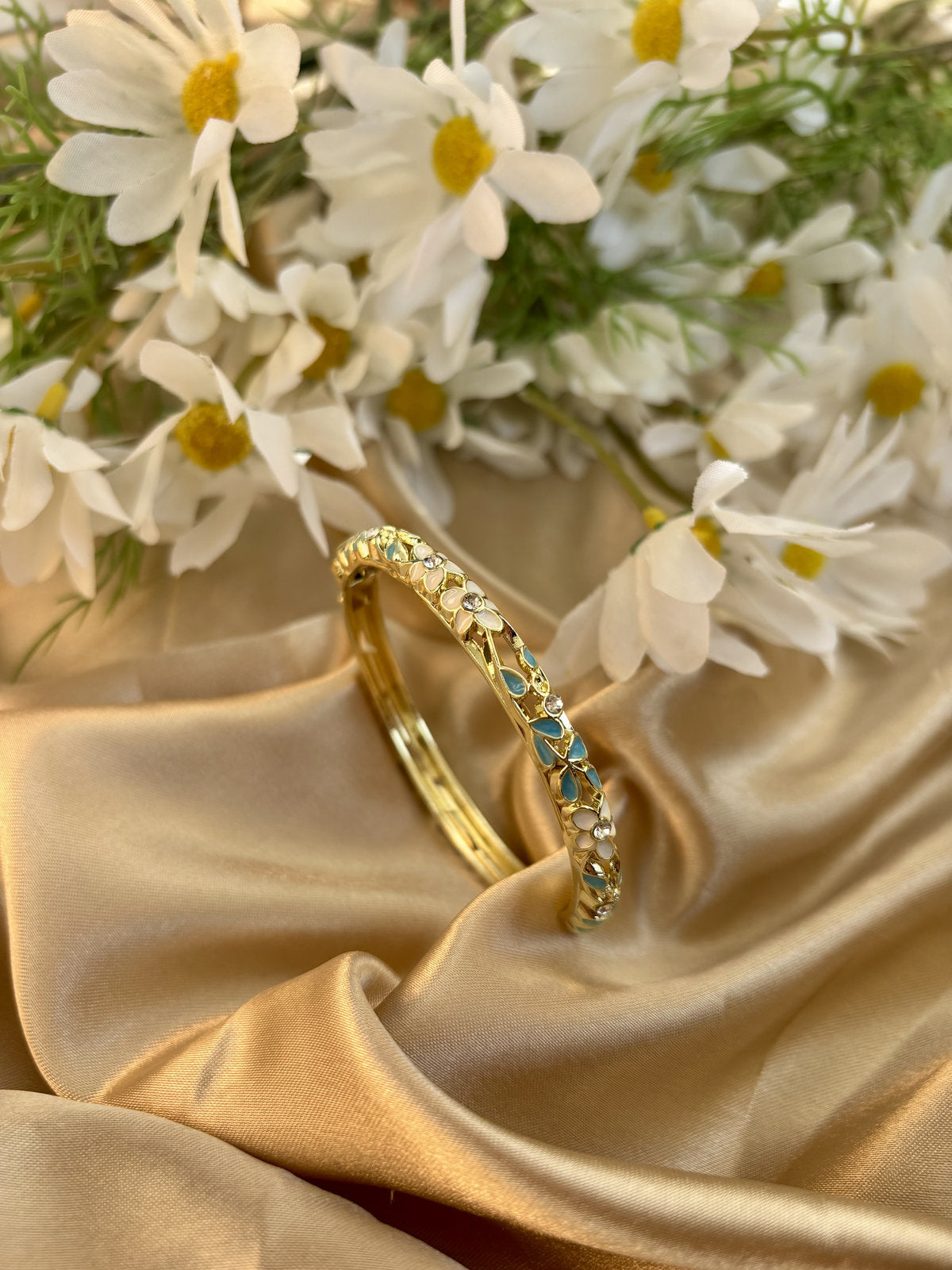 Blue and White Floral Enamel Kada