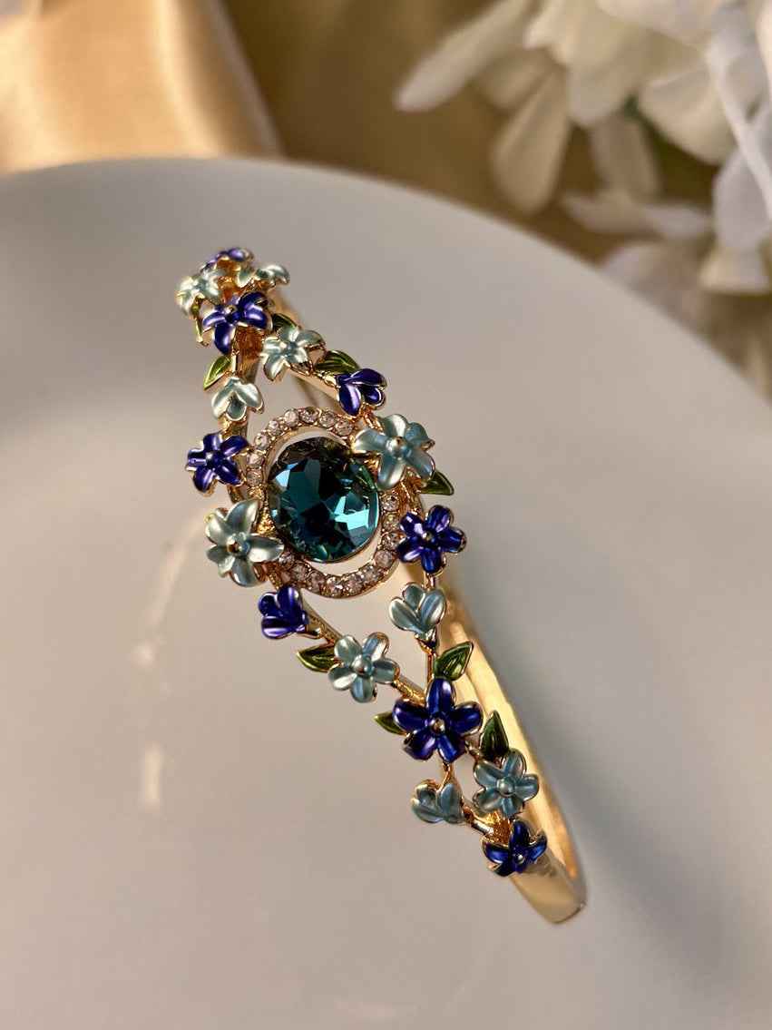 Noble Trellis - Blue