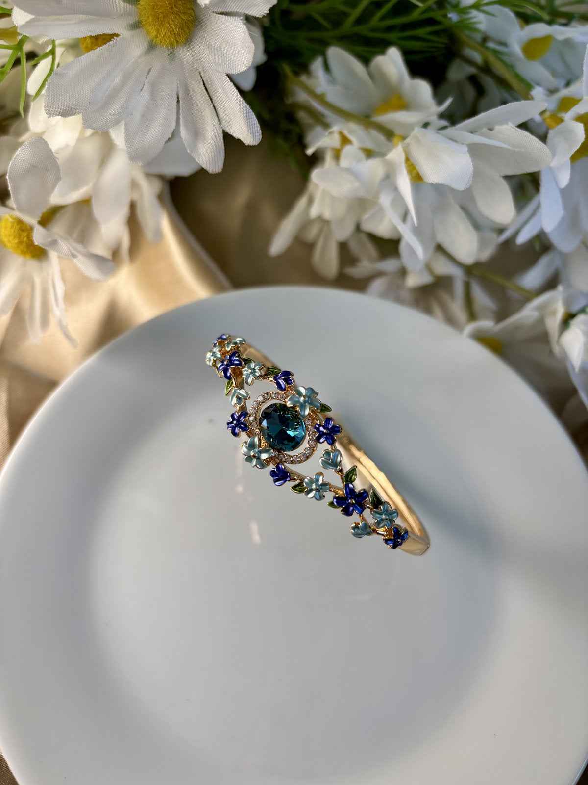 Noble Trellis - Blue