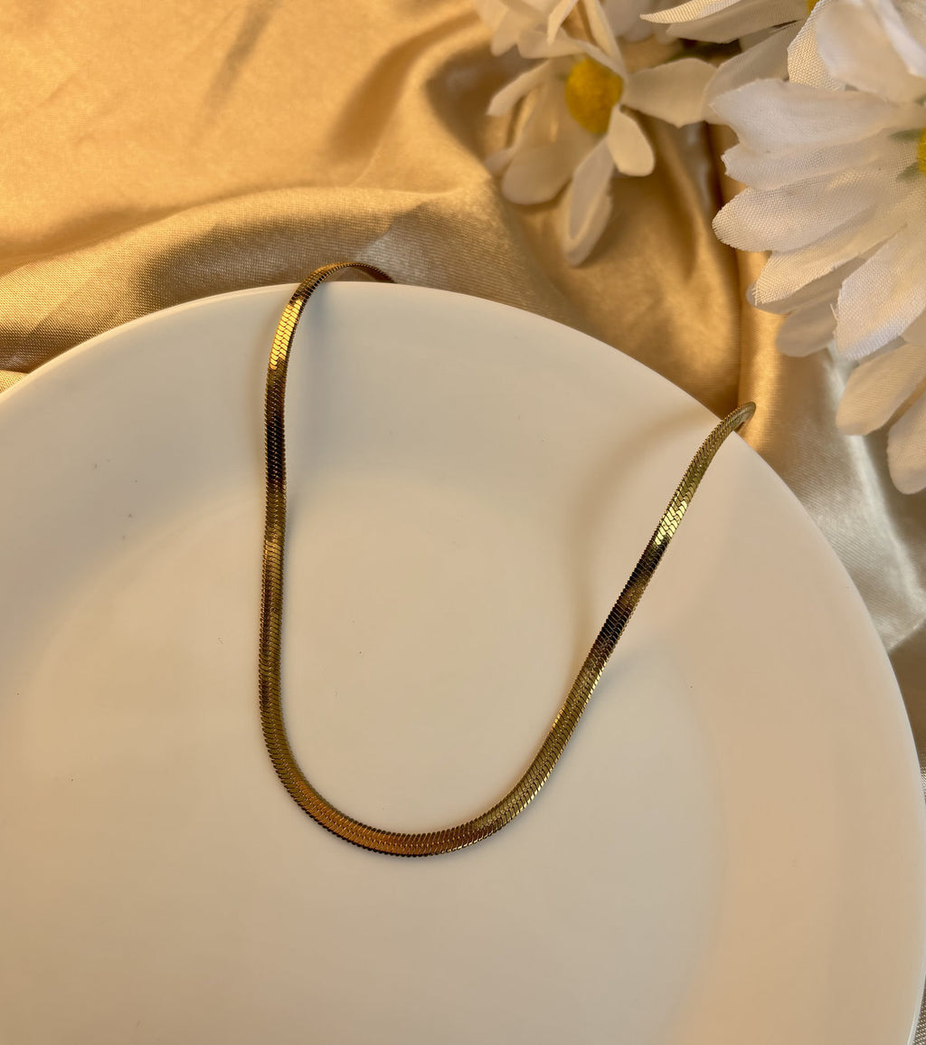 Premalu Mamitha Snake Necklace