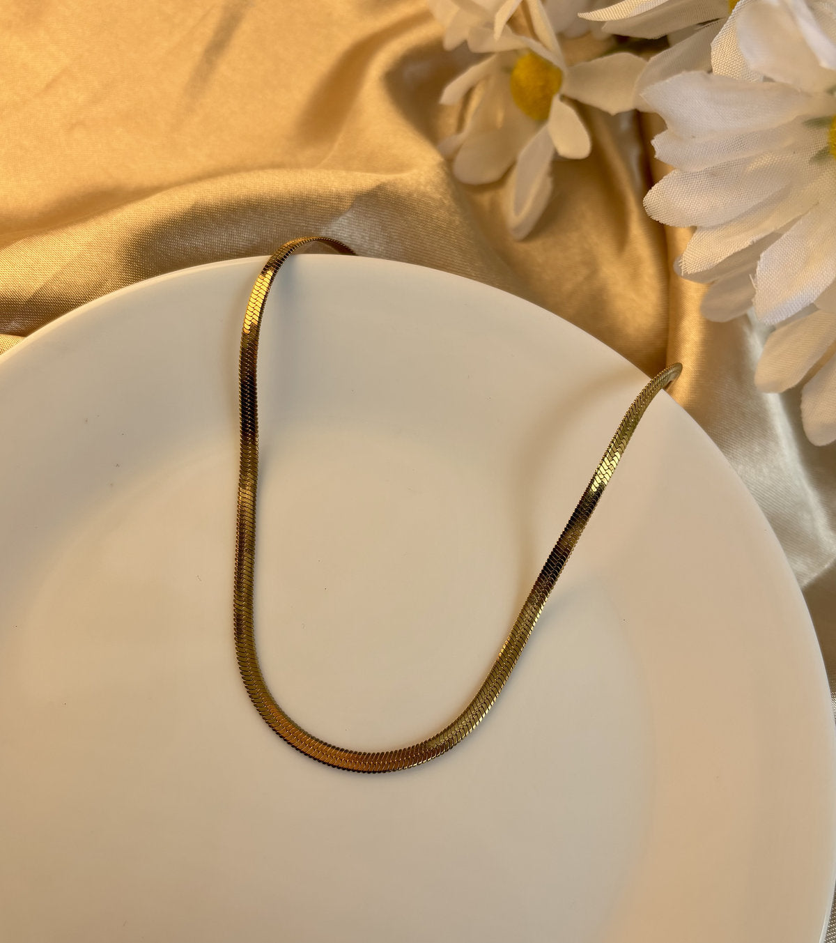 Premalu Mamitha Snake Necklace