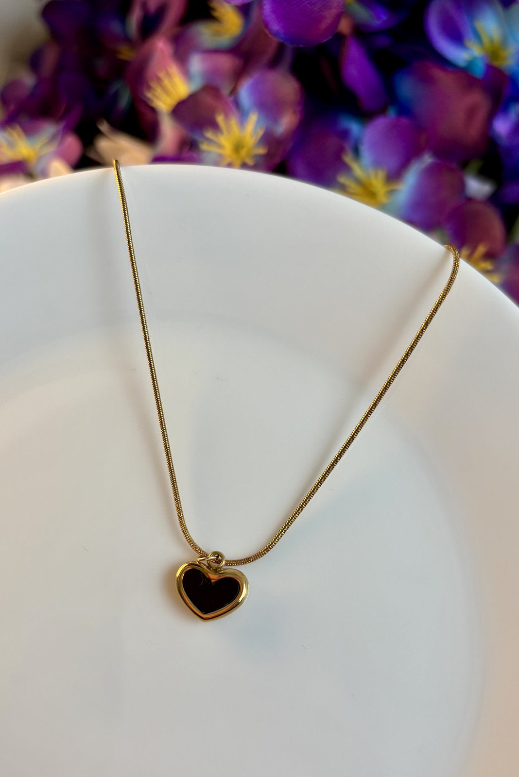 Amora Heart Necklace - Black