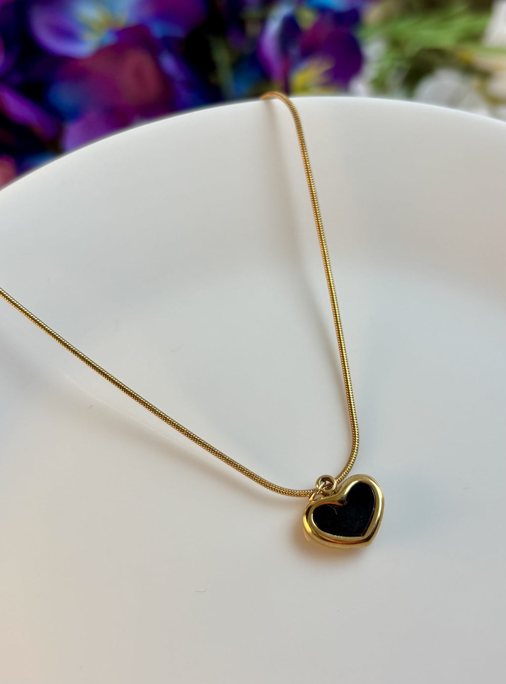Amora Heart Necklace - Black