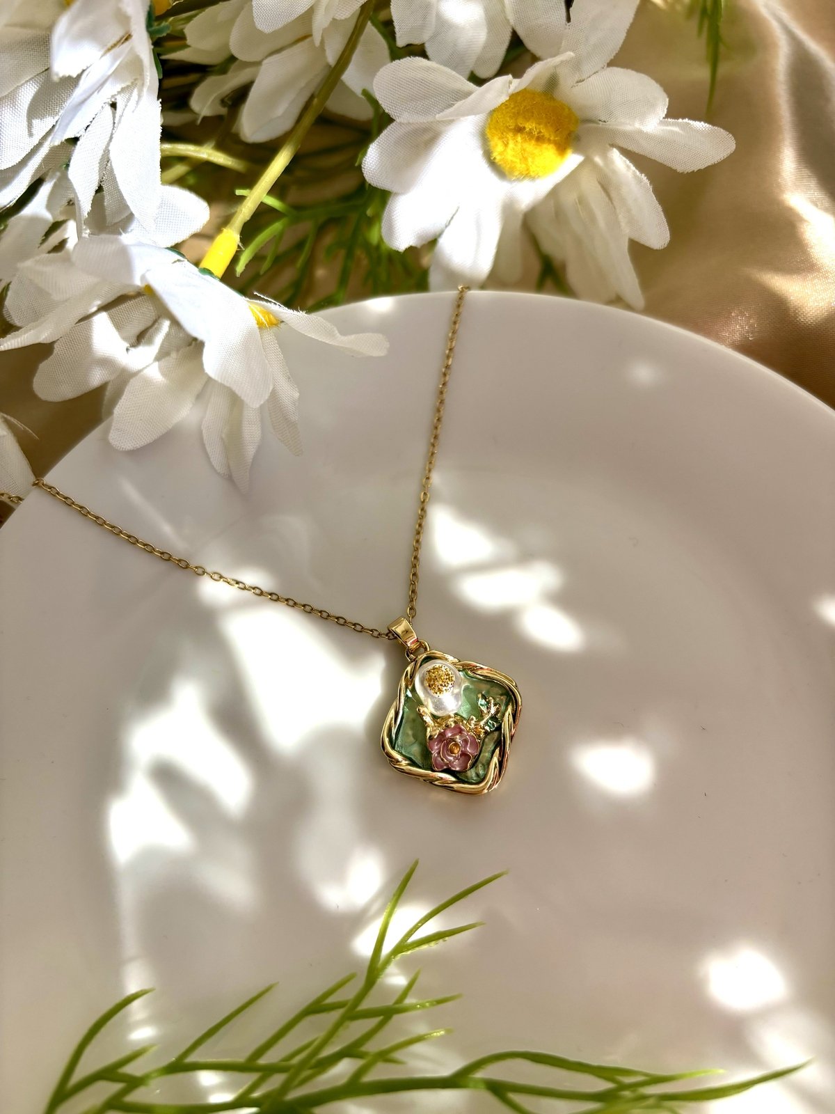 Vintage Pendant Chain - Diamond