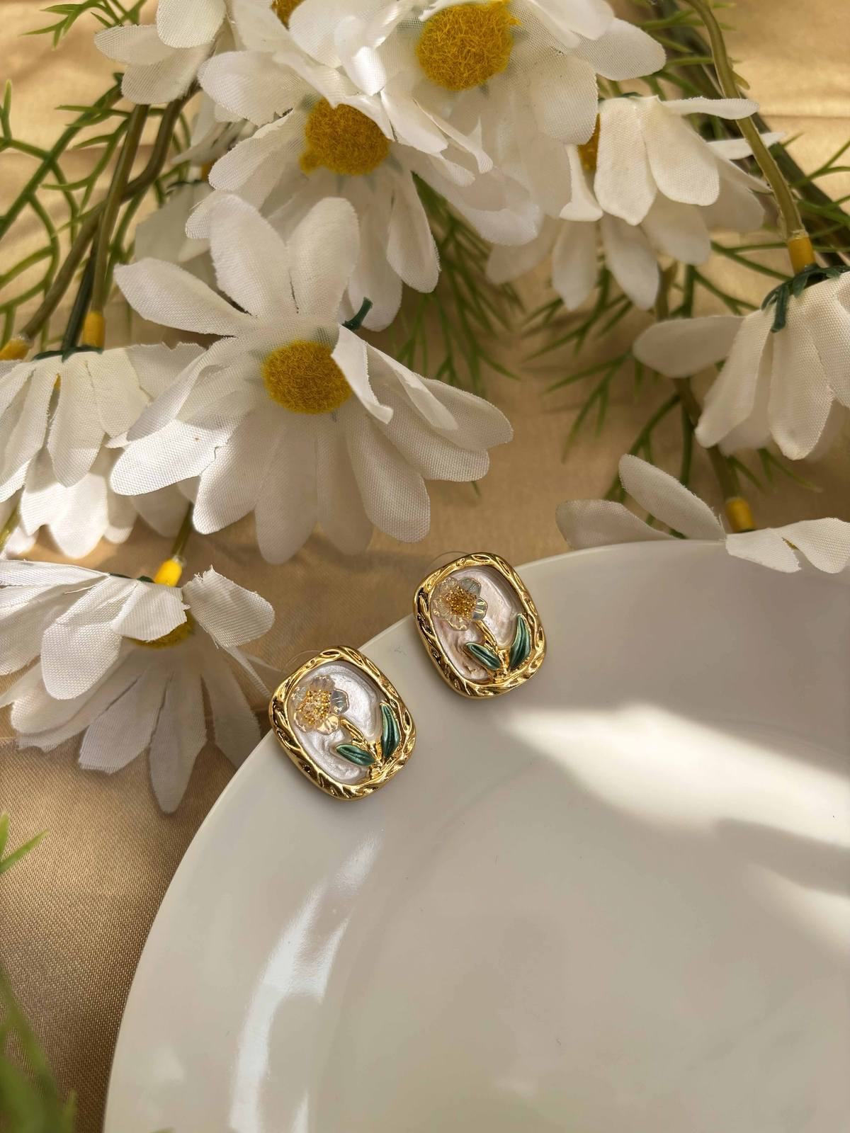 Vintage Earring - Square