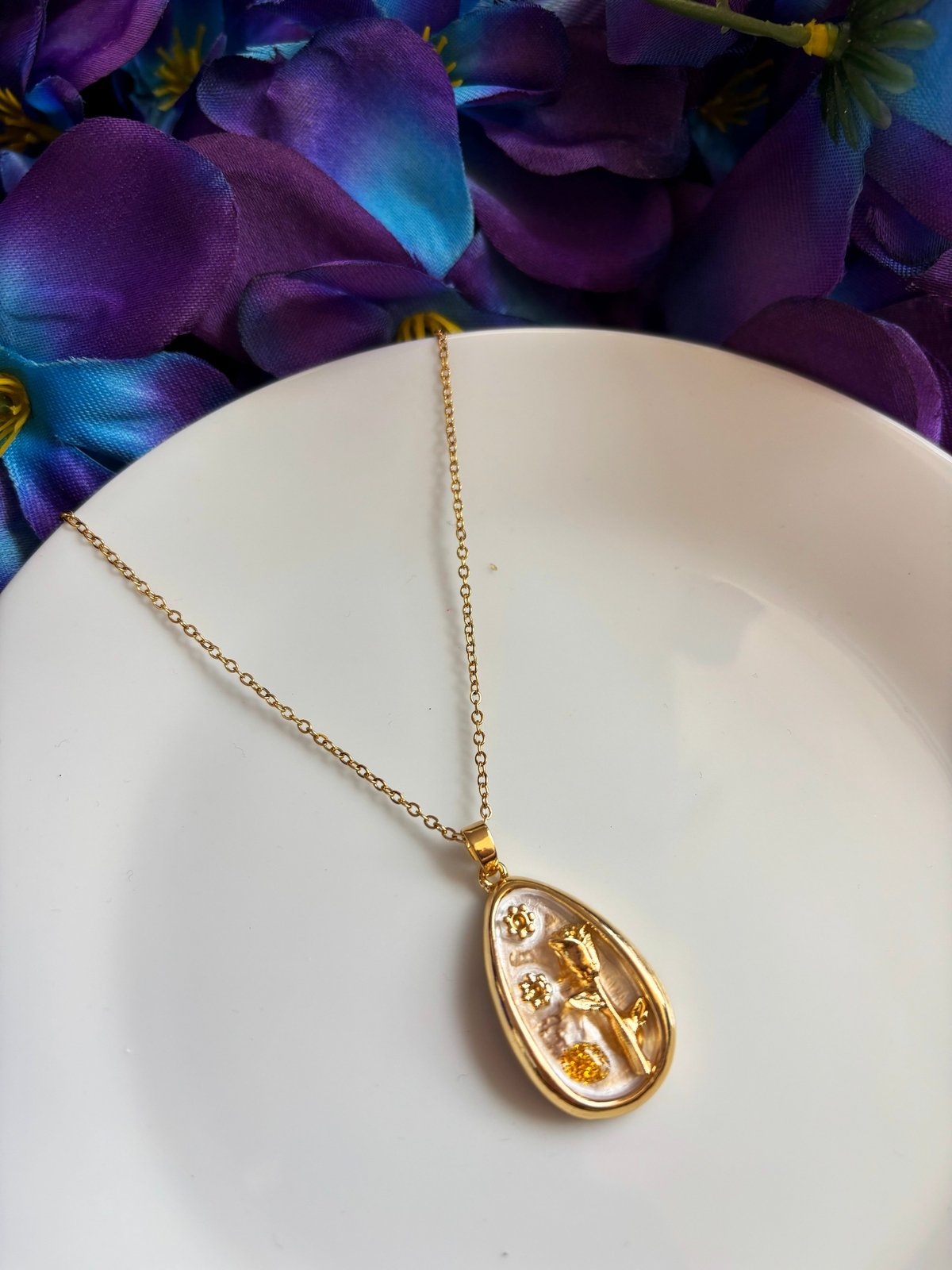 Vintage Pendant Chain - Drop