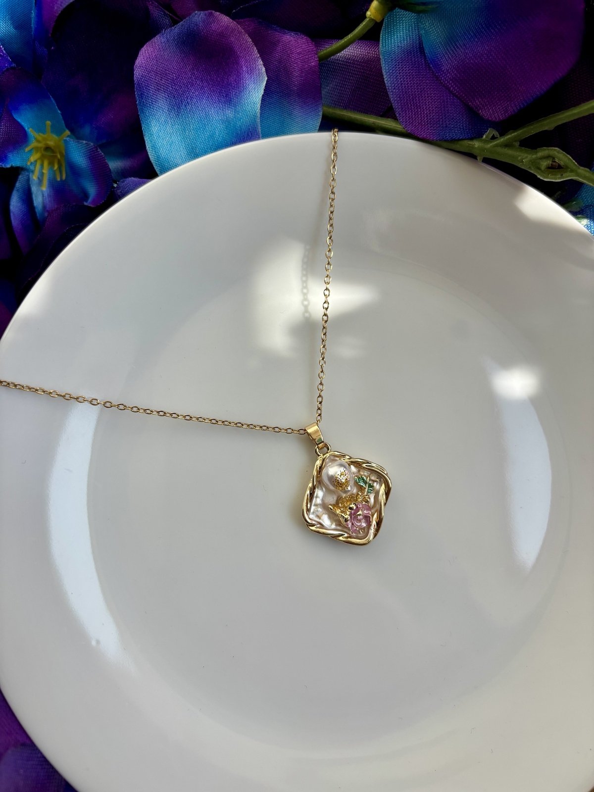 Vintage Pendant Chain - Diamond